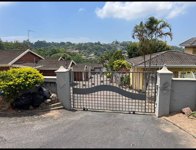 2 BEDROOM SIMPLEX FOR SALE IN NORTHDENE